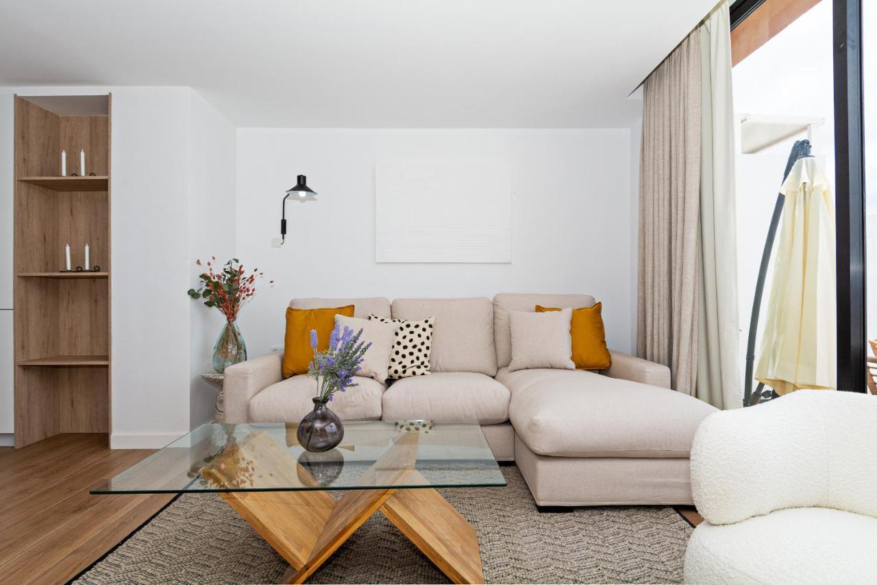 Luxury Beach Views 2Br House - Private Parking Арресифе Экстерьер фото