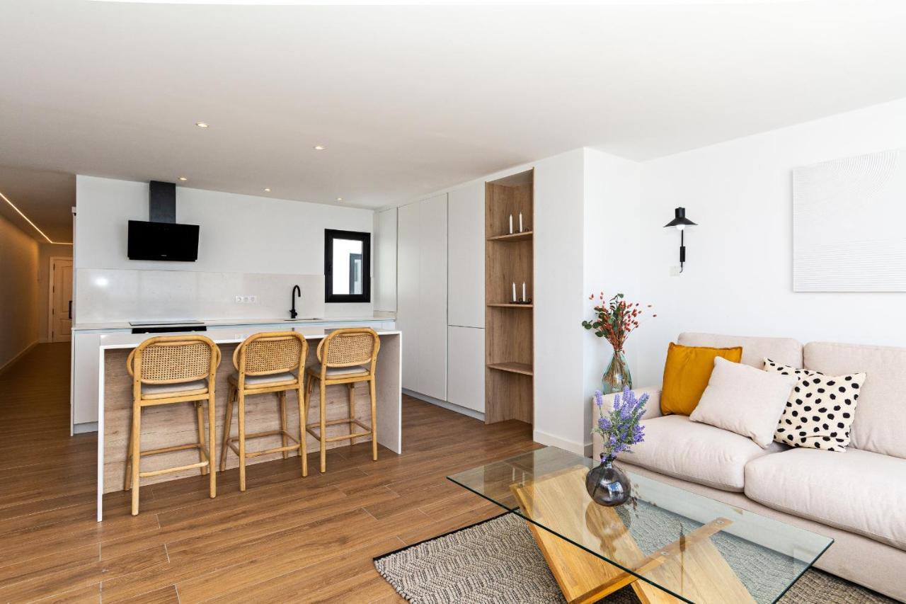 Luxury Beach Views 2Br House - Private Parking Арресифе Экстерьер фото