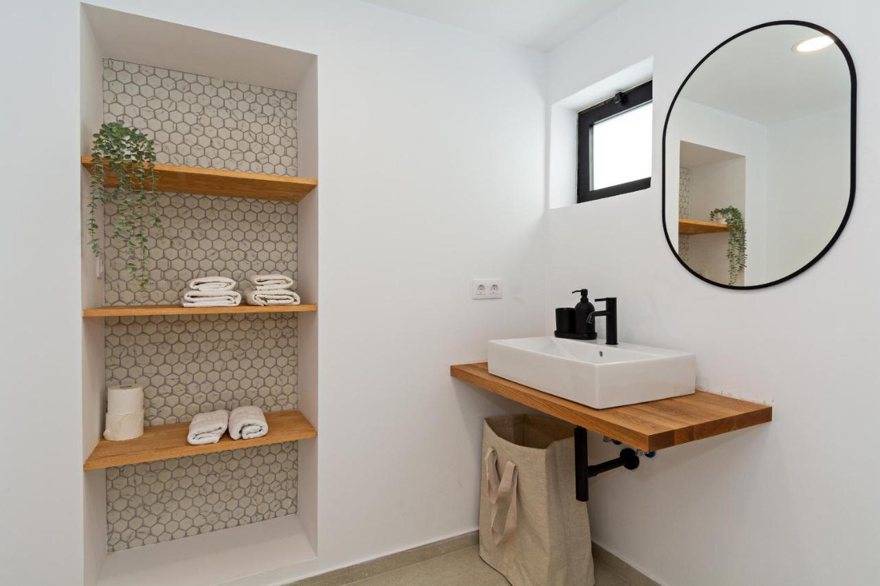 Luxury Beach Views 2Br House - Private Parking Арресифе Экстерьер фото